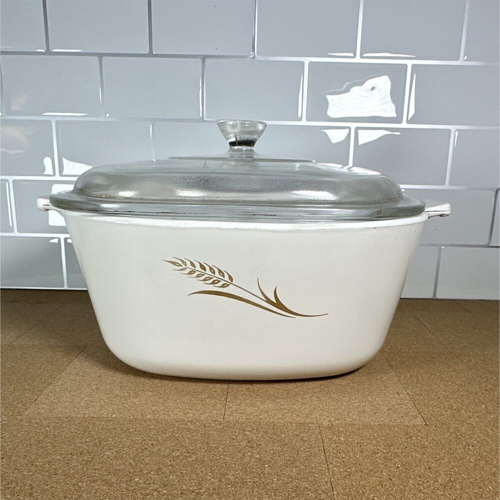 Vintage CorningWare Wheat Pattern Casserole, 2.5 QT, White Gold, Square